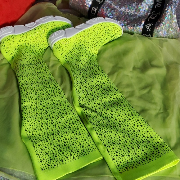 RHINESTONE SNEAKERS - Picture 7 of 10